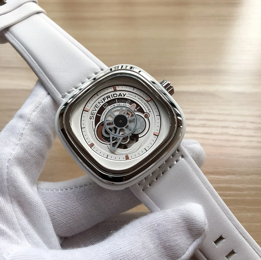 【Tmall Authentic Product】💰1610! Romantic white! 100% original parts order, excellent quality Product name: SevenFriday Model: SF-P2B/02 The latest hot model, size: 47*13mm Movement: Japanese Citizen movement, long and short needle design, clear time, thickened mineral glass; Italian cow leather strap; original pin buckle, pay attention to the details, authentic version, real wood, brand new set
